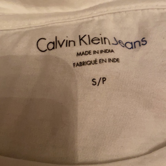 Calvin Klein Jeans T-shirt - Picture 2 of 2